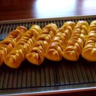 旬のかぼちゃでひねりパン